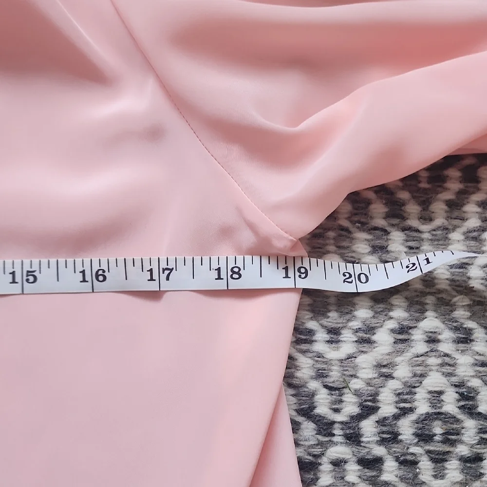 Vintage Pink Peach Blouse with Ruffle Detail 🪩🕺 - Picture 8 of 10